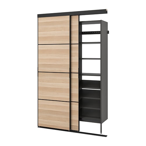 IKEA SKYTTA / AURDAL reach-in wardrobe with sliding door Model Image