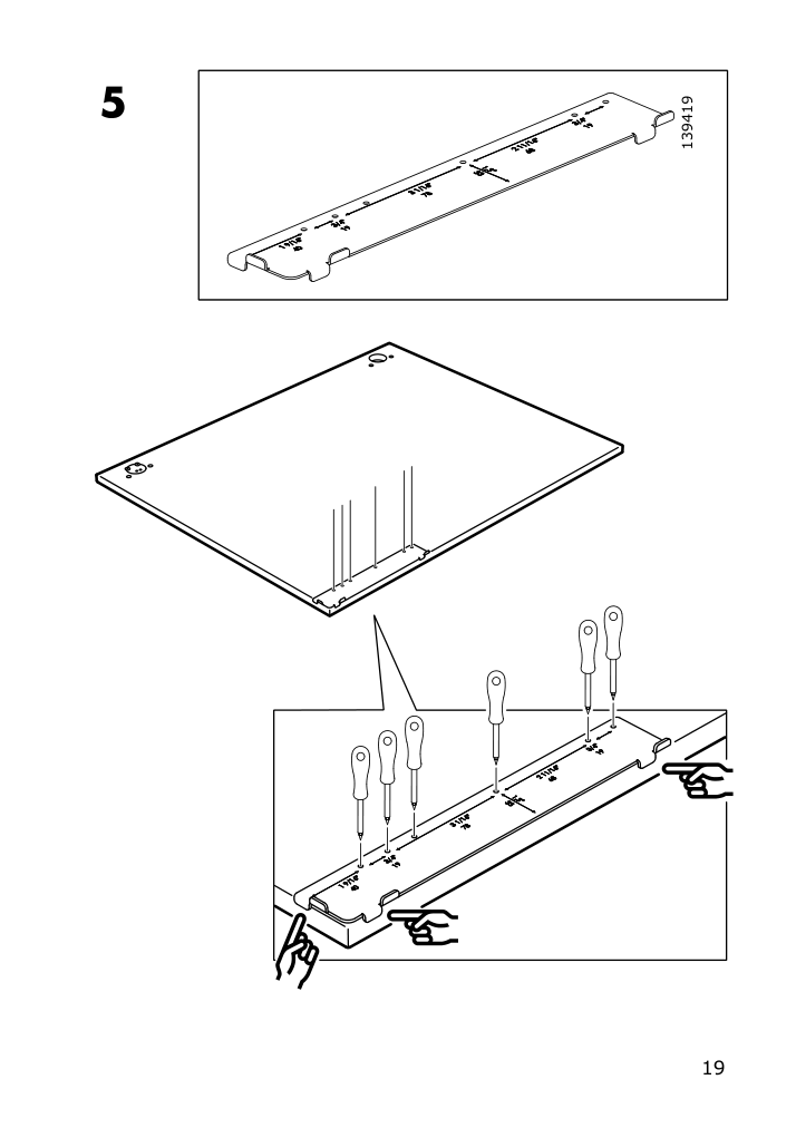 Assembly instructions for IKEA Utrusta fixture for mounting door on drawer | Page 19 - IKEA SEKTION base cabinet with pull-out storage 091.591.04